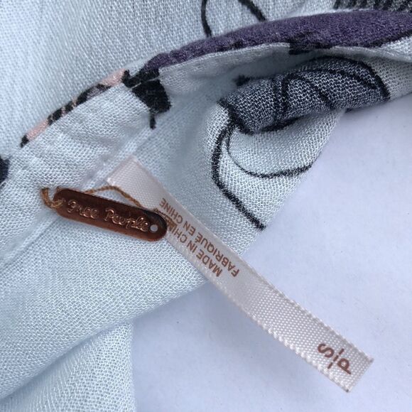 Free People - Picture 5 of 6